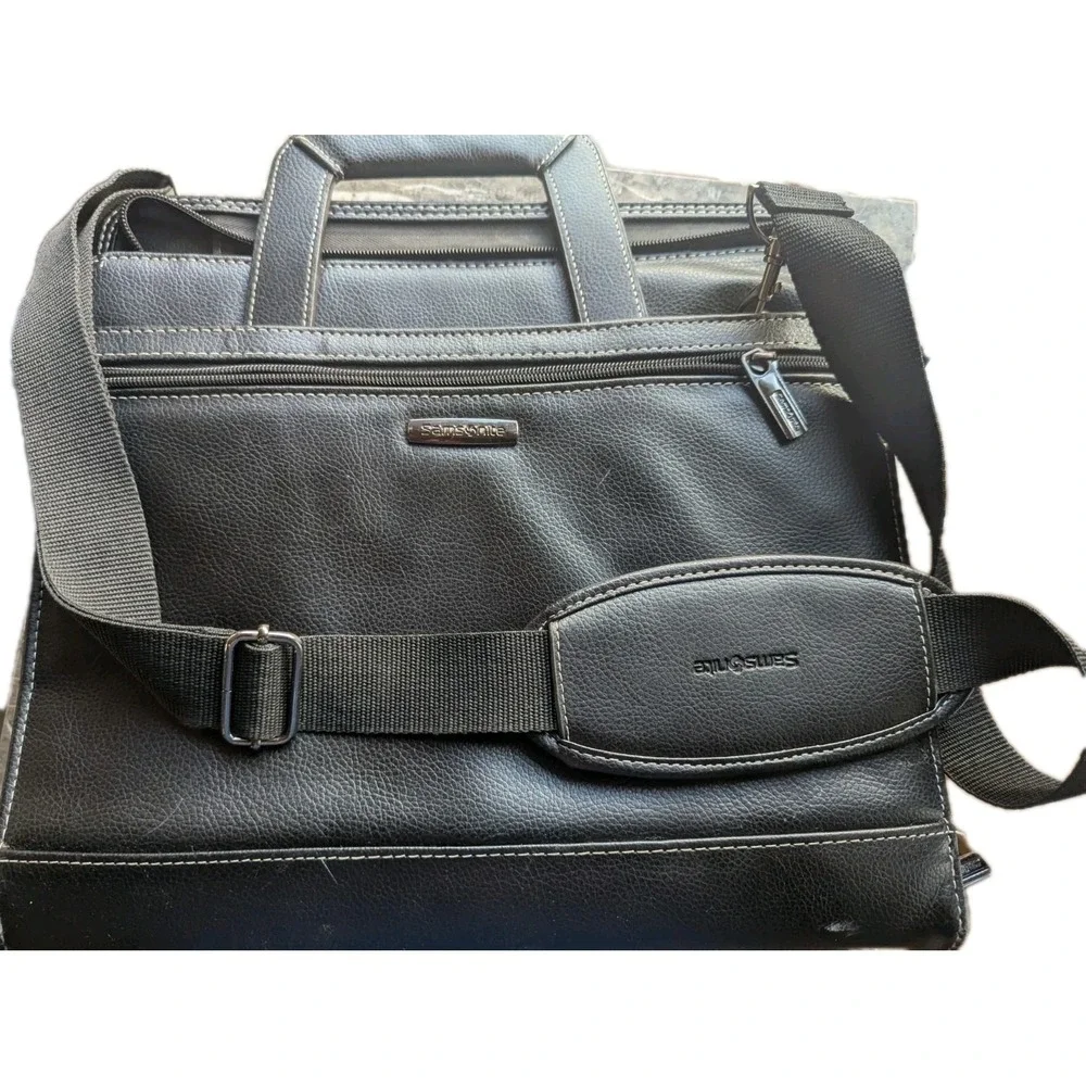Samsonite Black Leather Computer Briefcase Calculator Shoulder Strap Vintage